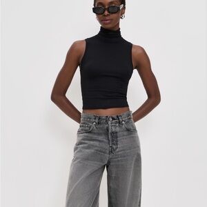 Eterne Ultra Soft Harlow Top Size XS Black Muscle Tee Turtleneck Quiet Luxury